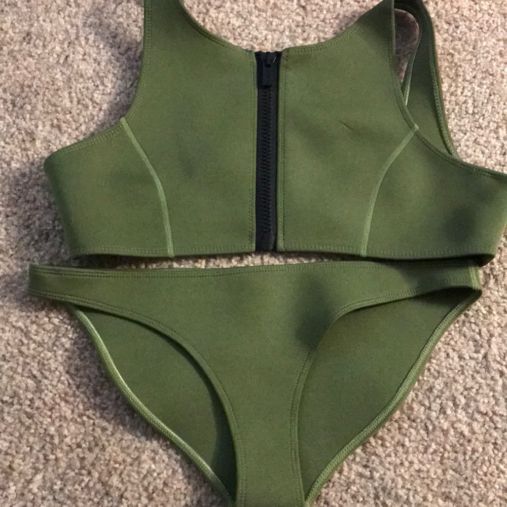 Hoaka swim set